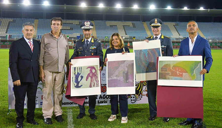 Rieti, consegnate le litografie di Lucio Battisti alle autorità locali